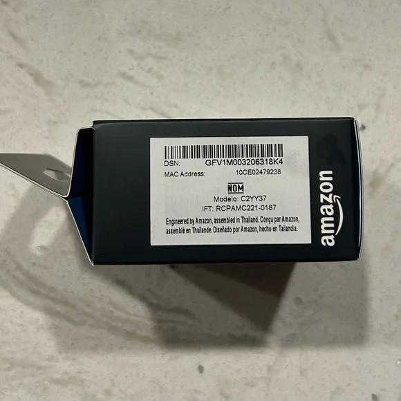 Amazon Alexa Smart Plug - Picture 2 of 6